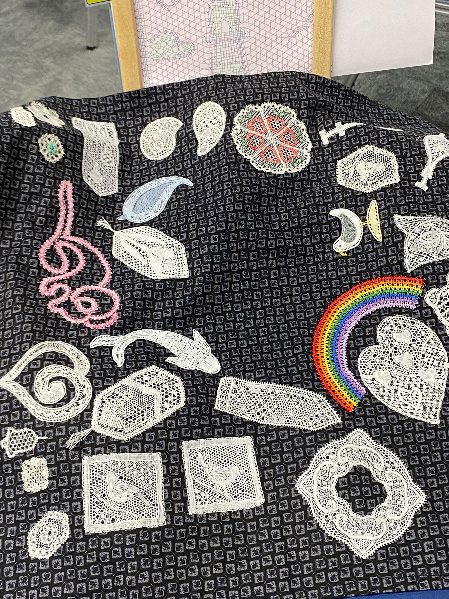 A sleigh full of presents 2019 Edinburgh Lace Course
